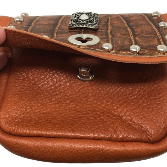 Abbie Caplin Brown Leather Crossbody Bag - Picture 11 of 14